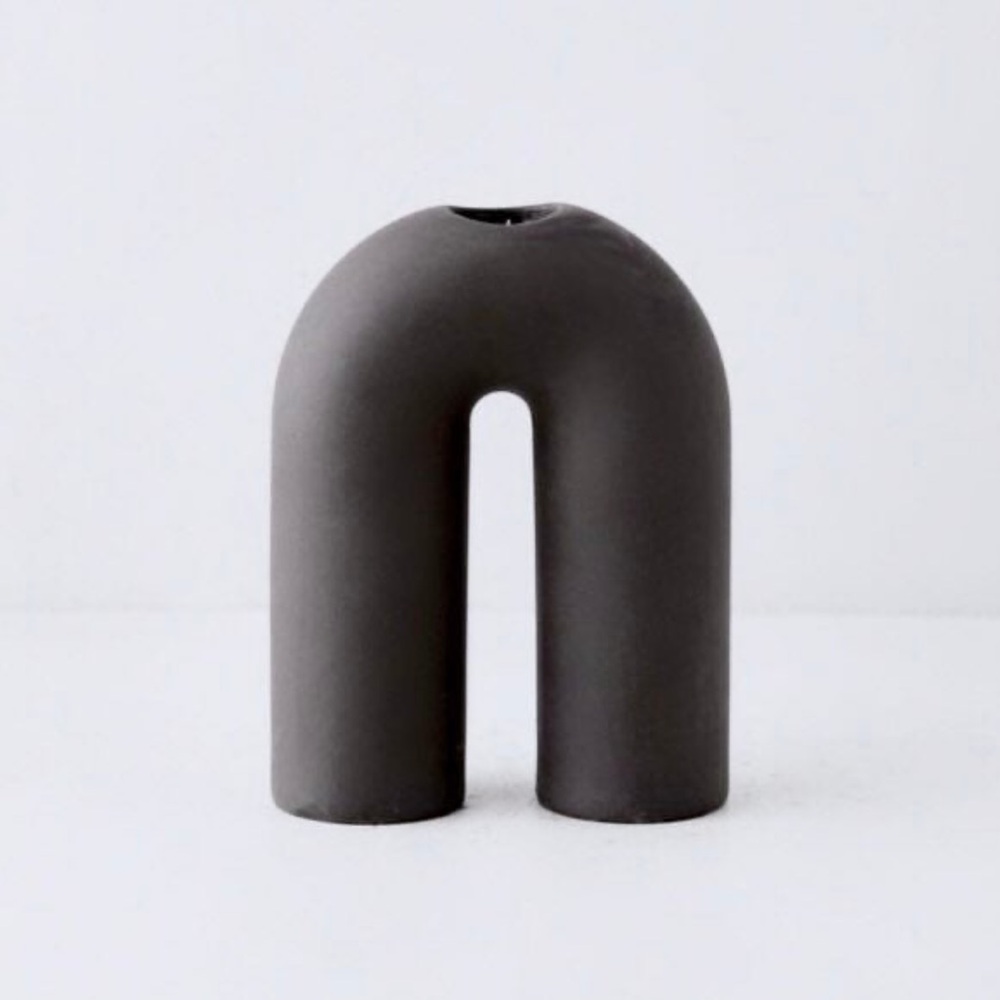 Tobi Candle Holder Urban Outfitters - Black Arch Candle Holder